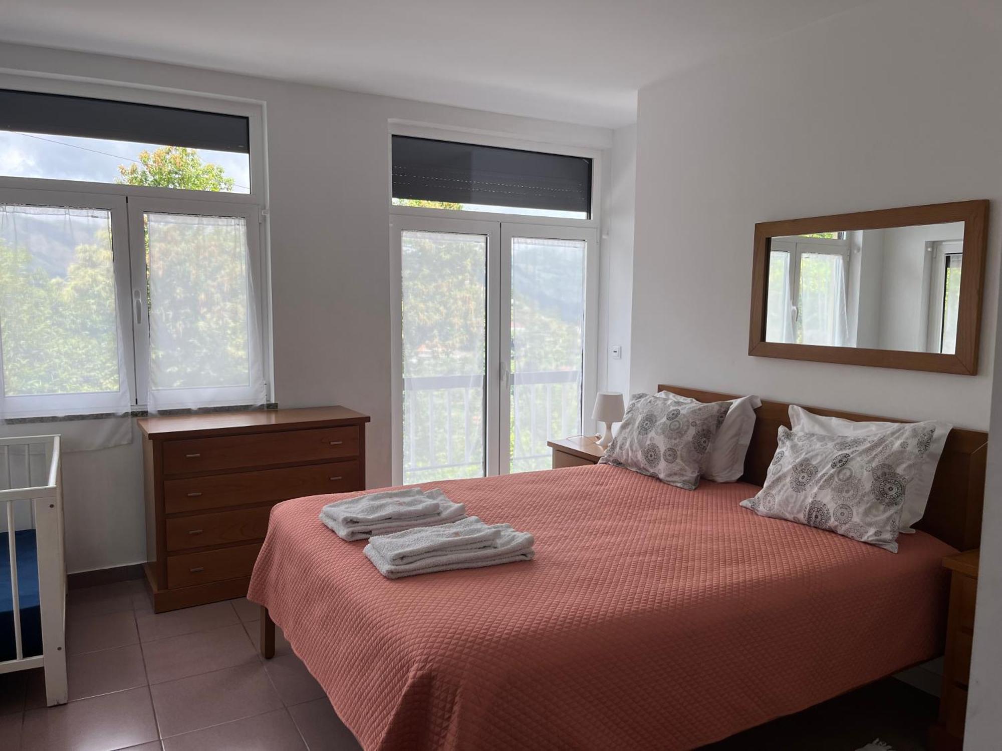 Apartment Casa De Casarelhos - Alojamentos - Geres Cova